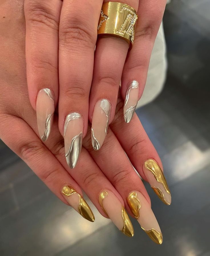 Top Ten Christmas Nails to Try for 2023